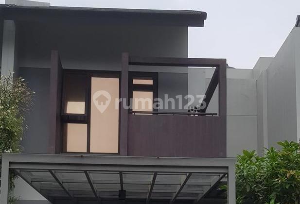 Rumah Cantik Furnished Cluster Flora Summarecon Bandung