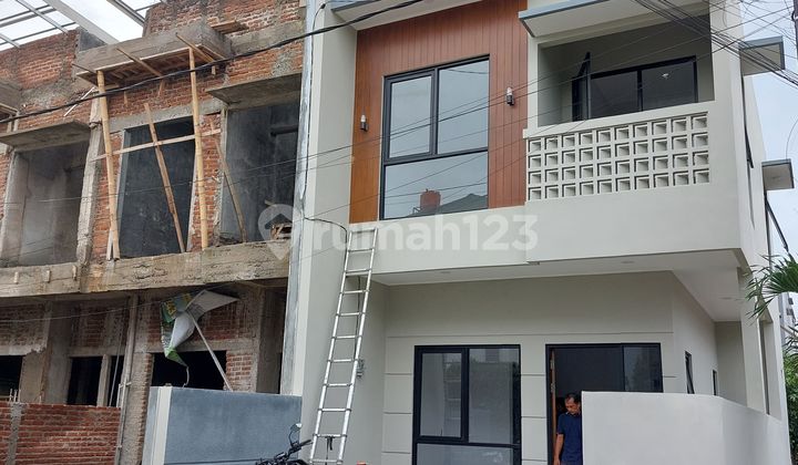 Dijual Rumah Baru Kiara Sari Margacinta Kodya Bandung 