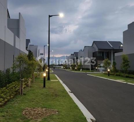 Rumah Cantik Furnished Cluster Flora Summarecon Bandung 2