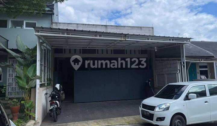 Rumah Garasi Luas Muat 6 Mobil Cocok Buat Showroom Cilengkrang Rumah Garasi Luas Muat 6 Mobil Cocok Buat Showroom Cilengkrang