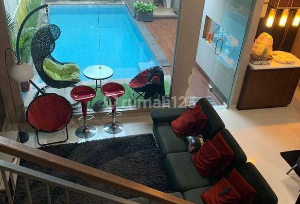 Rumah Mewah Terawat Ada Kolam Renang Pribadi Batununggal Bandung  2