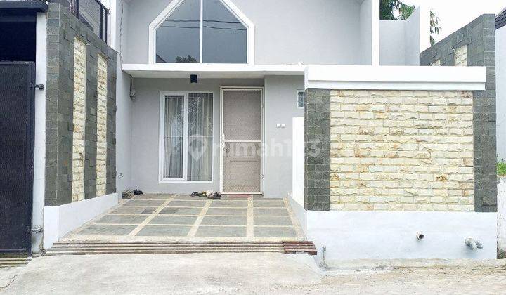 Rumah Modern Siap Huni  SHM Dekat Exit Tol Padalarang 1