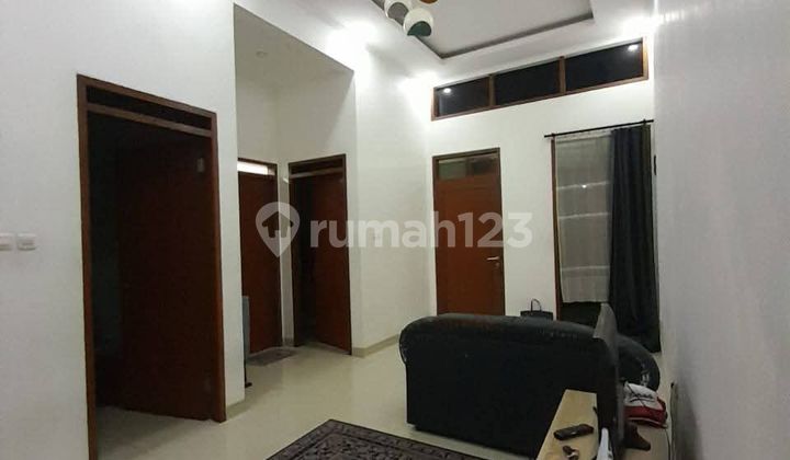 Nice House with SHM Near Public Facilities Antapani Bandung City 2