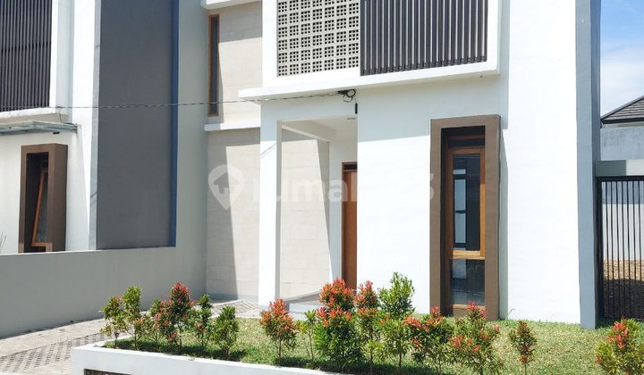 Rumah Baru Ciwaruga Dalam Cluster Dekat Geger Kalong Bandung Rumah Baru Ciwaruga Dalam Cluster Dekat Geger Kalong Bandung