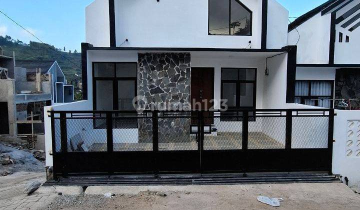 Rumah 300 Jtan View Kota Bandung Jatihandap Dekat Cicaheum  1