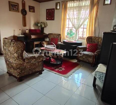 Rumah Furnish Jatim Tua Strategis Garputala Turangga Bandung 2