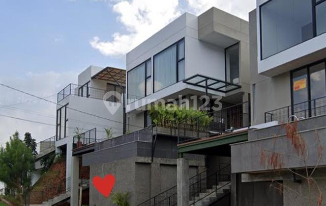Rumah Villa Full Furnished Ada Kolam Renang Dago Village Bandung