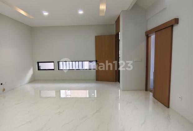 Newly Completed Luxury House in Setra Duta, North Bandung 2