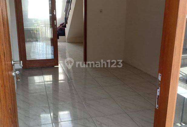 Rumah Cantik Komplek Kota Bali Residence Padalarang Bandung  2