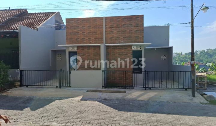 Di Jual Rumah Baru Murah Siap Huni Di Banyumanik 1