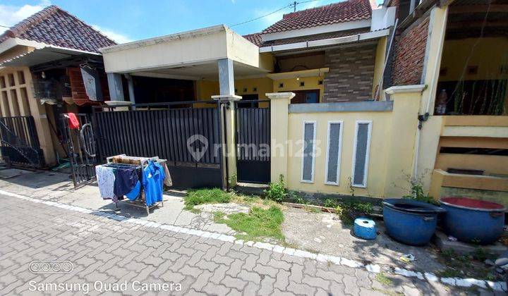 DI JUAL RUMAH BAGUS SIAP HUNI  DEKAT KAMPUS UNIMUS 1