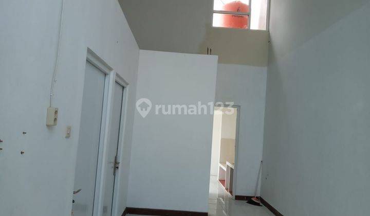 DI JUAL RUMAH 2 LANTAI MEWAH DI BUKIT WAHID DEKAT BANDARA 2