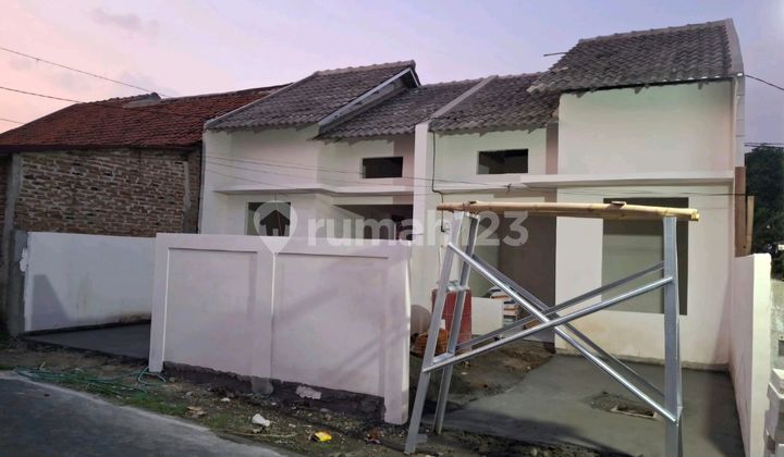 Di Jual Rumah Baru Murah Di Dekat Simpang Lima 1