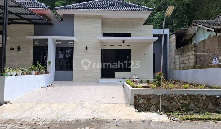 Di Jual Rumah Baru Siap Huni Di Banyumanik 1