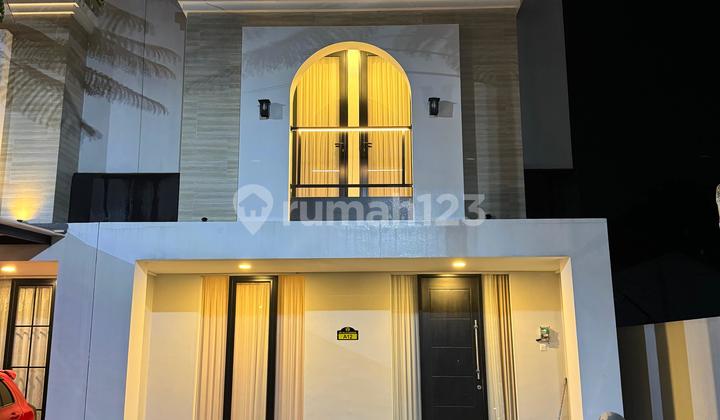 Di Jual Rumah Baru Mewah Murah 2 Lantai Di Banyumanik 1