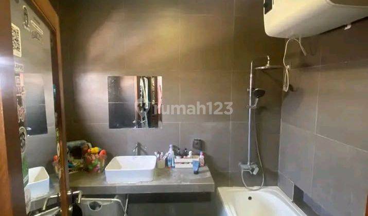 Dijual Rumah Konsep Industrial Modern Hook di Riung Bandung 2