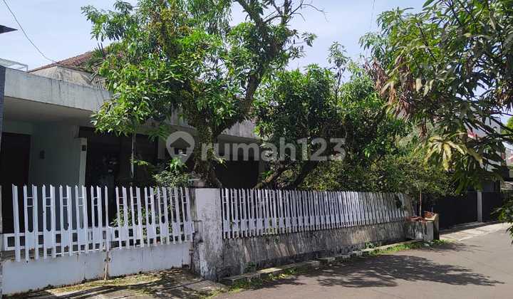 Dijual Rumah Hitung Tanah di Turangga Bandung - 5 Menit ke Area Buah Batu