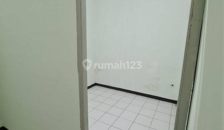Disewakan Ruko Jalan Cisaranten Kulon  4