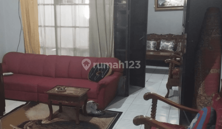 Rumah Bagus SHM di Jalan Raya Pasir Impun Kota Bandung Yang Teduh 2