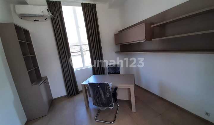 Gedung Aesthetic! Cocok untuk Kantor, Rumah Tinggal di Dago 2