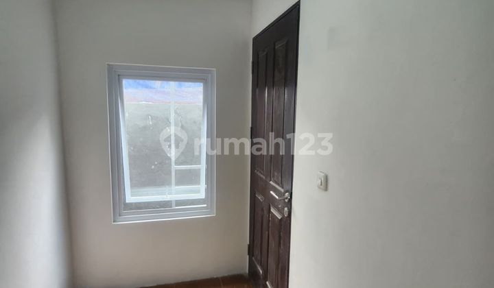 Rumah 2 Lantai di Kopo Kota Bandung - Konsep Modern Minimalis 2