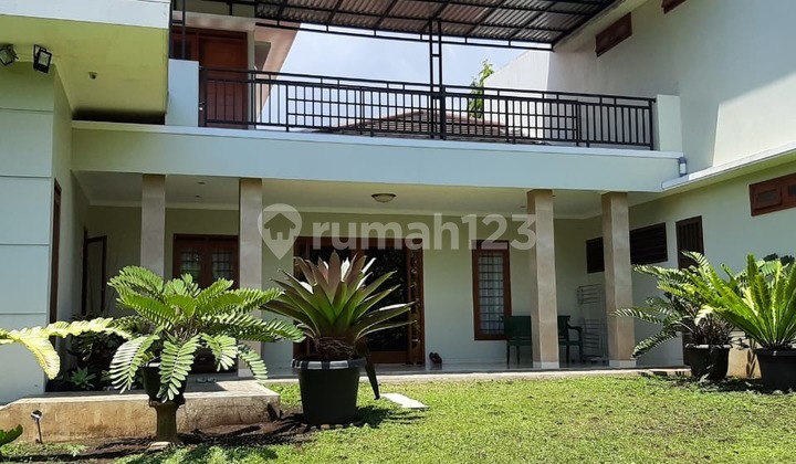 Dijual Rumah LUX Setiabudi Regency Furnished Bandung