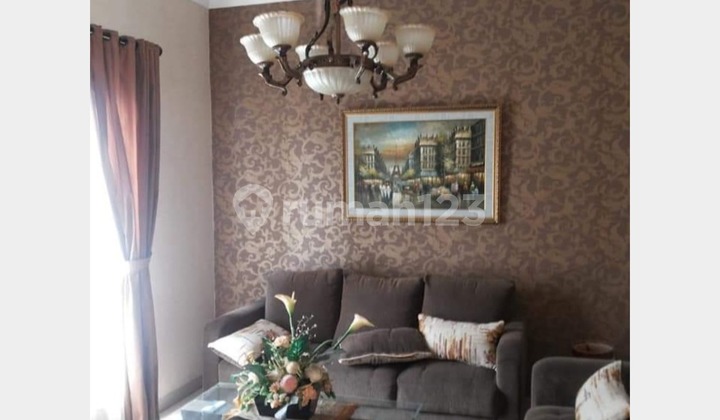 Rumah Cisaraten Minimalist Semi Furnish Akses Jalan Soekarno Hatta