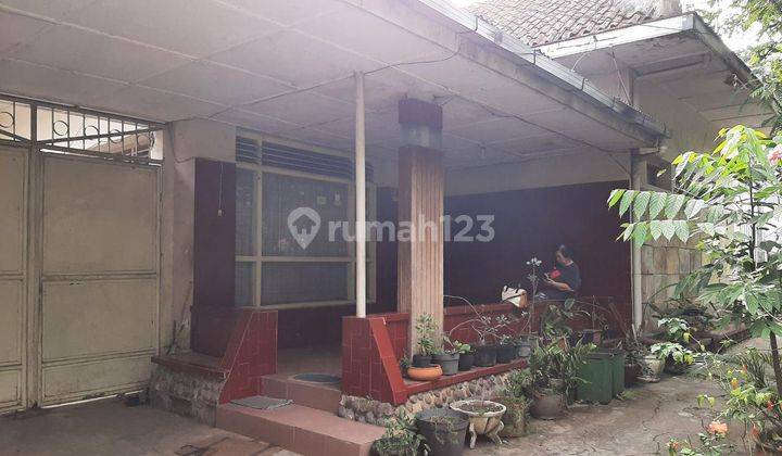 Rumah Lm Hitung Tanah SHM Sayap Riau Dekat Primarasa Kota Bandung 2