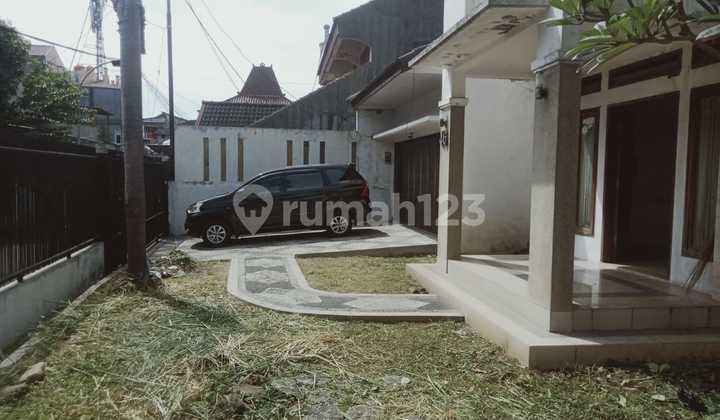 Hot Properti! Rumah Padasuka Cocok untuk Klinik - Akses Dekat Saung Udjo Hot Properti! Rumah Padasuka Cocok untuk Klinik - Akses Dekat Saung Udjo