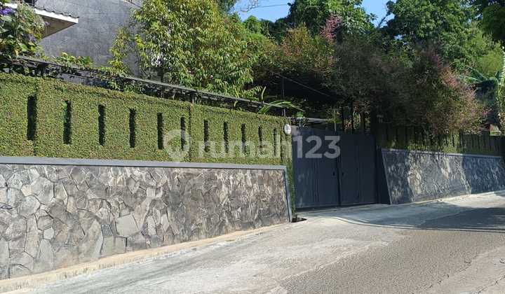 Menarik!!! Rumah Lux Furnish Cikutra Bojong Koneng - Akses Mudah ke Kampus & Pusat Belanja