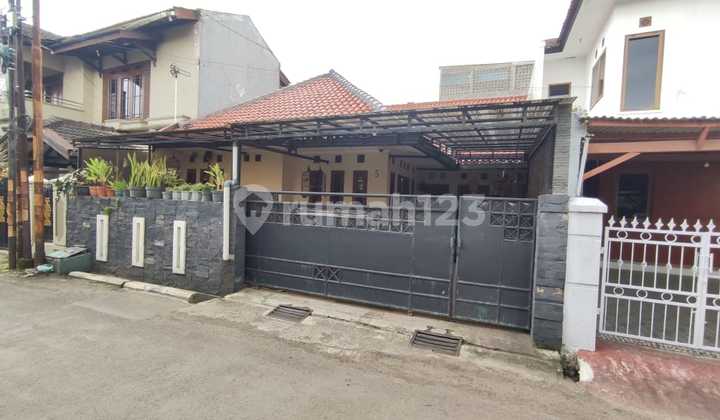 Rumah Modern di Ciwastra Kota Bandung- Akses Mudah ke Tol, Transmart, dan Margacinta