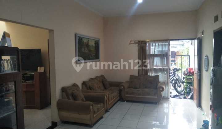 Rumah Bagus Cisaranten Kulon - Lokasi Dekat Polsek Arcamanik Kota Bandung