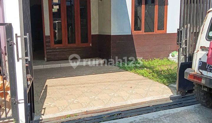 Dijual Rumah Terawat Minimalis Cijawura Kota Bandung - Akses Dekat Mini Market