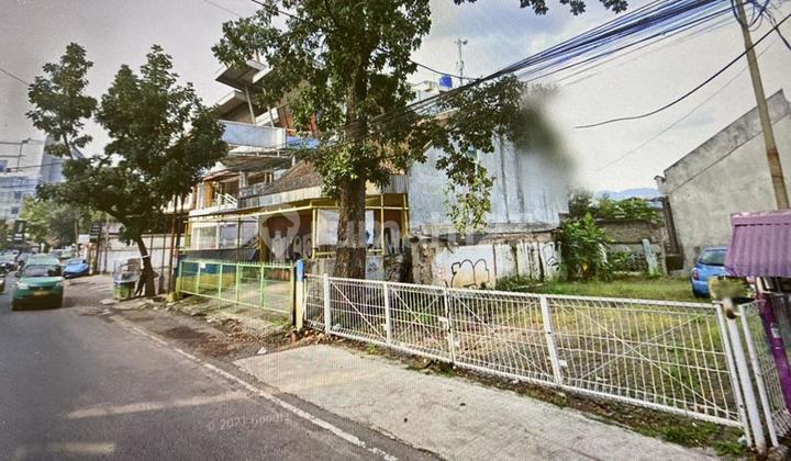 Prime Location! Rumah Cihampelas Kota Bandung - Samping Jalan Cocok untuk Usaha