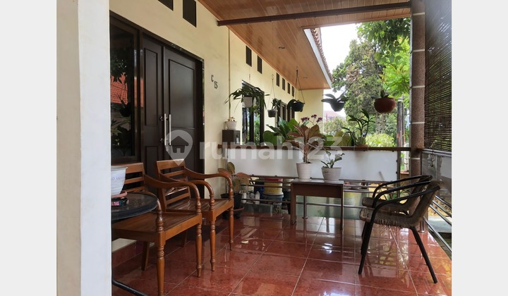Rumah Batununggal Terawat dan Semi Furnished Dekat Tol Buah Batu Kota Bandung