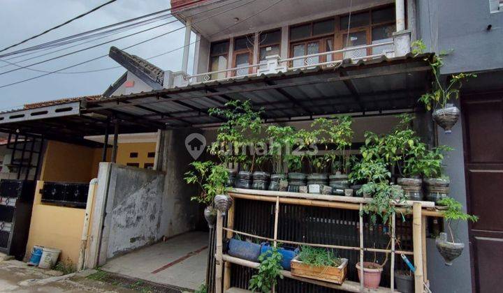 DIJUAL RUMAH SHM CEMPAKA ARUM 2 LANTAI  DEKAT KCIC 2