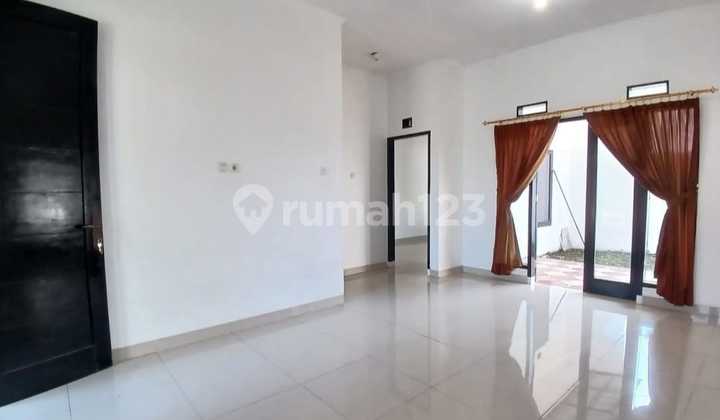 Rumah Minimalis Ciwastra Posisi Hoek - Akses Dekat Ke Summarecon 2