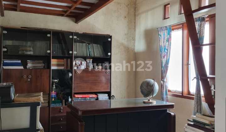 Attractive House in Antapani Near Shopping Center - Hook Position 2