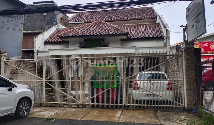 Menarik!!! Rumah Turangga Pelajar Pejuang Bandung - Cocok untuk Usaha dan Kantor