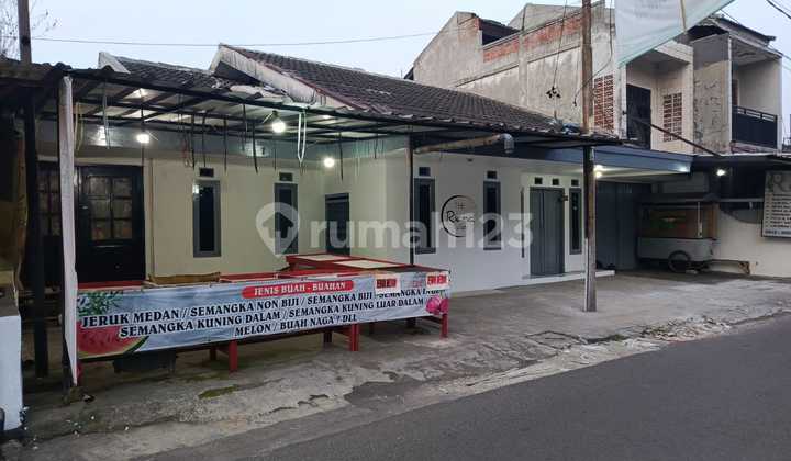 Riung Hegar House Bandung City - Suitable for Business Side Main Road