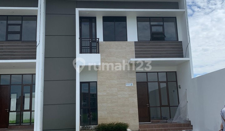 Dijual Rumah Minimalis Modern 3 menit ke Pintu Tol Buah Batu
