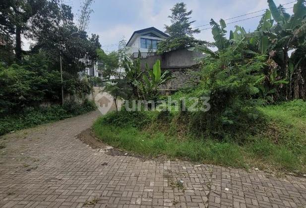 Tanah Menarik di Cisitu Dago Dekat Kampus Itb