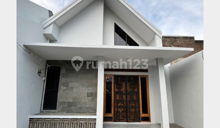 Dijual Rumah Minimalis Modern Strategis Antapani Kota Bandung