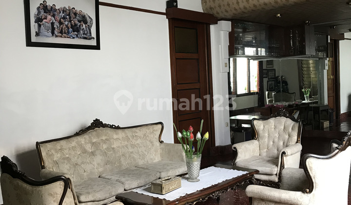 Rumah Klasik di Tengah Kota Bandung - 3 Menit ke Area Jalan Riau Bandung