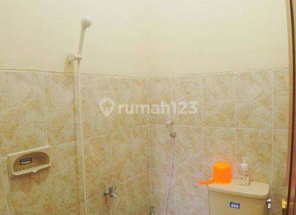 Disewakan Rumah Kontrakan 7 Kamar Tidur di Maguwo Dkt Kampus Unriyo 9