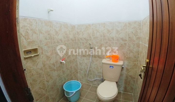 Disewakan Rumah Kontrakan 7 Kamar Tidur di Maguwo Dkt Kampus Unriyo 5
