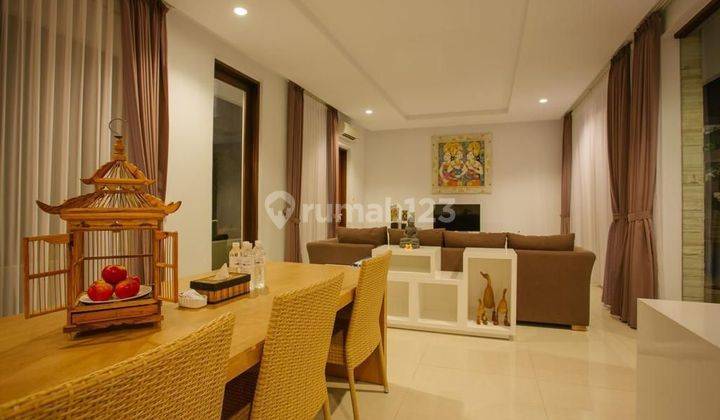 Comfortable and safe modern villa in a villa complex in Nusa Dua 1