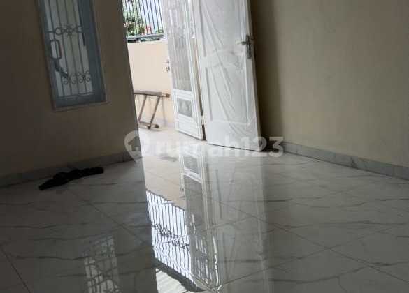 Rumah Bagus di Citra 1, 2 Lantai Full .Baru Dibangun Full Furnished