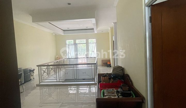 For Sale 2-Story Fully Furnished House in Cipondoh Tangerang 2