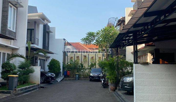 Rumah dijual di Mampang Pancoran jakarta selatan 1